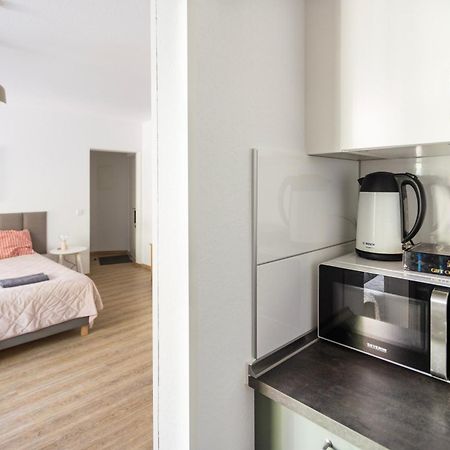 Central Apartment With Terrace And A Free Parking Duisburg Dış mekan fotoğraf